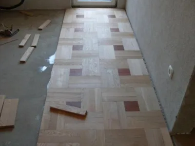 Montaj - raschetat parchet si tamplarie - Brasov