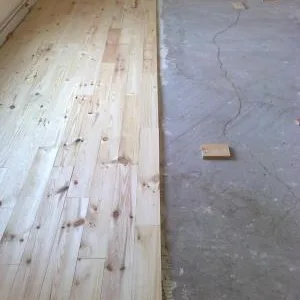 Montaj - raschetat parchet si tamplarie - Brasov