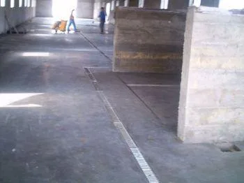 Aplicator de pardoseli Industriale - Oradea