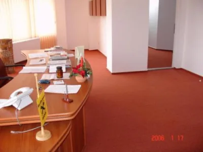 Comercializare si montaj mocheta - linoleum - tapet - jaluzele - Targu Mures