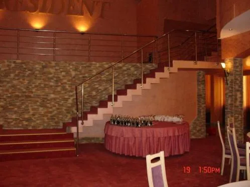 Comercializare si montaj mocheta - linoleum - tapet - jaluzele - Targu Mures