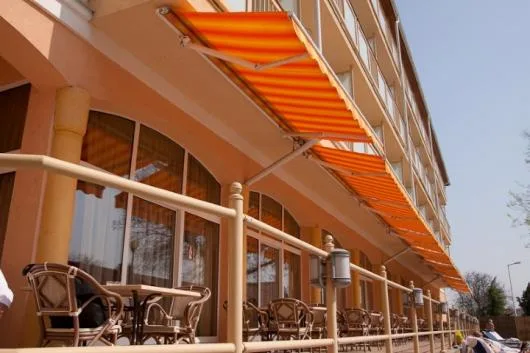 Victoria Quality tamplarie PVC si tehnici de umbrire Satu Mare