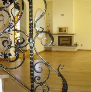 Feldioara / Brasov - Magazin online decoratiuni din fier forjat