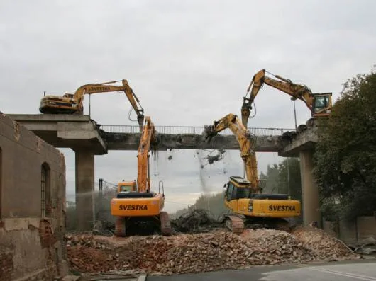 Demolari constructii,deminari,focuri de artificii - Dej / Cluj