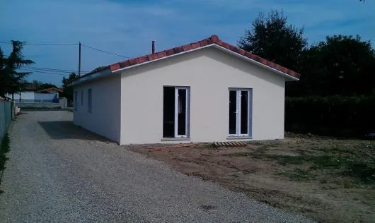 Case pe structura de lemn - Hunedoara