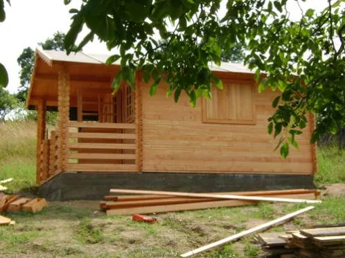Case de vacanta - ferestre si usi din lemn - Bistrita Nasaud