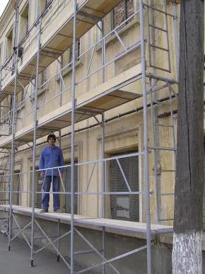 Produce - comercializeaza si inchiriaza echipamente pentru constructii - Galati