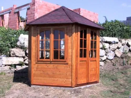 Comanesti / Bacau - Constructii case din lemn