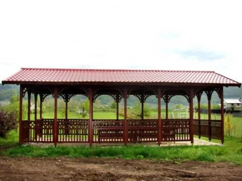 Comanesti / Bacau - Constructii case din lemn