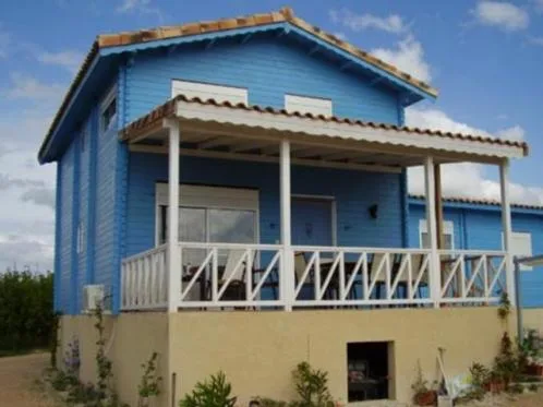 Comanesti / Bacau - Constructii case din lemn
