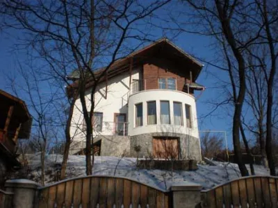 Constructii case pe structura de lemn Campulung - Arges