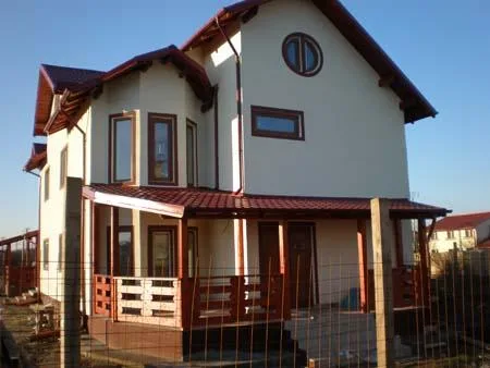 Constructii case pe structura de lemn Campulung - Arges