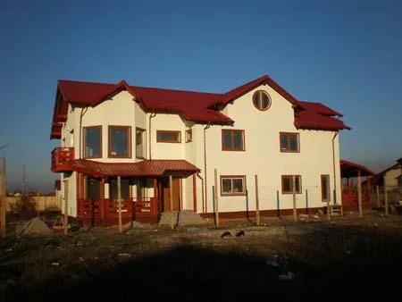 Constructii case pe structura de lemn Campulung - Arges
