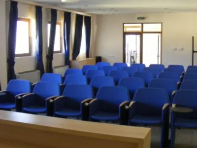 Mobilier serie sau unicat la comanda - Bucuresti