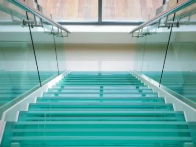 Scari - trepte - balustrade si pardoseli din sticla - Bucuresti