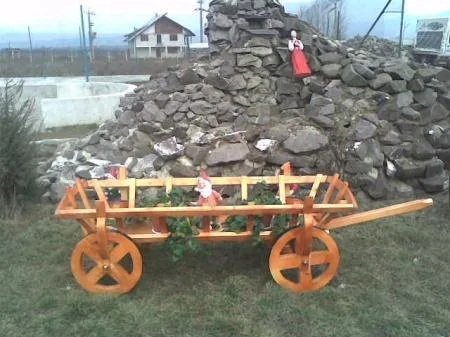 Mara / Maramures - Case - cabane - porti - mobiler din lemn