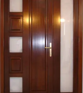 Producator de usi - ferestre si mobilier din lemn masiv - Reghin