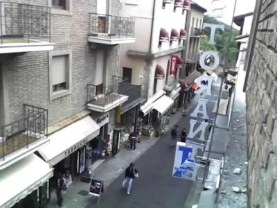 Sisteme de ferestre si usi cu geam termopan - Petrosani / Hunedoara