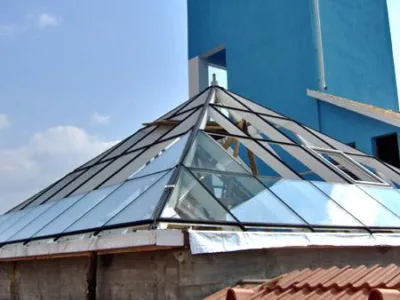 Sisteme de ferestre si usi cu geam termopan - Petrosani / Hunedoara