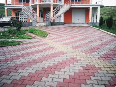 PETRIPAV CONSTRUCT