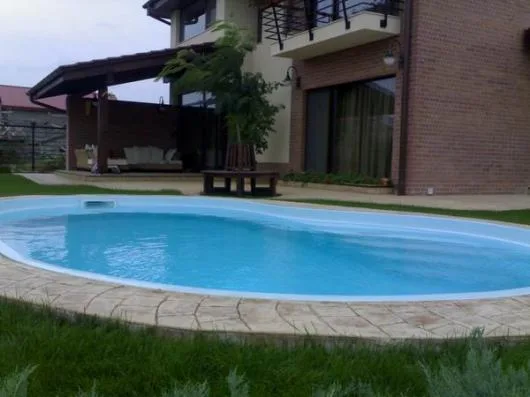 Bucuresti - Reparatii piscine si ambarcatiuni