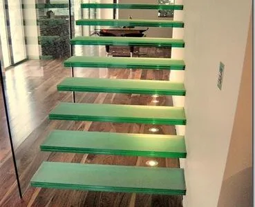 Usi - balustrade - panouri din inox si sticla - Targu Jiu