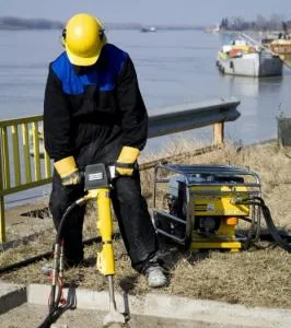 Inchirieri scule profesionale constructii,schele mobile ,reparatii motoare - Chiajna / Ilfov