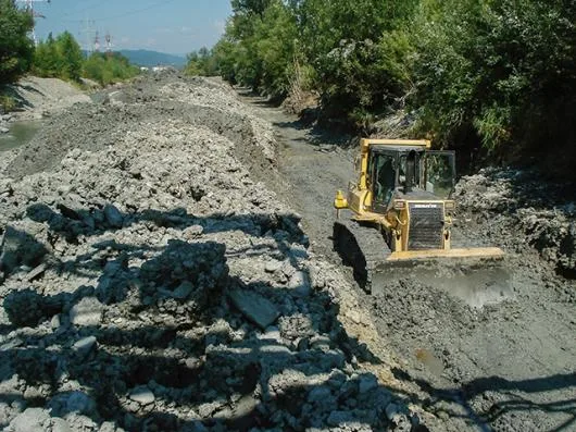 Lucrari de excavatii - terasamente si demolare Bucuresti