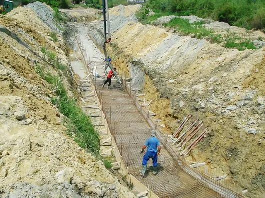 Lucrari de excavatii - terasamente si demolare Bucuresti