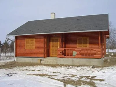 Constructii case de lemn - Harghita