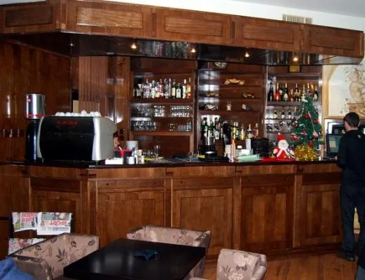 Tamplarie lemn stratificat - Pitesti