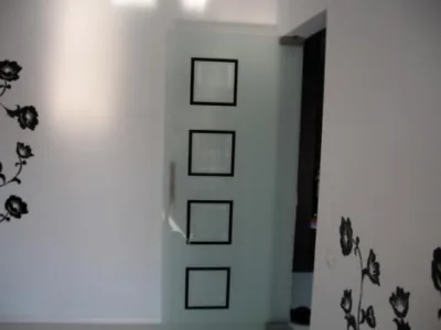 Pereti - usi - balustrade - placari si pardoseli din sticla - Jilava / Ilfov