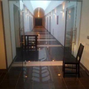 Pereti - usi - balustrade - placari si pardoseli din sticla - Jilava / Ilfov