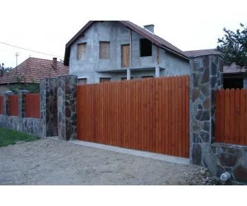 Producator de cherestea rasinoase - lambriuri - podele - ferestre si usi - Covasna