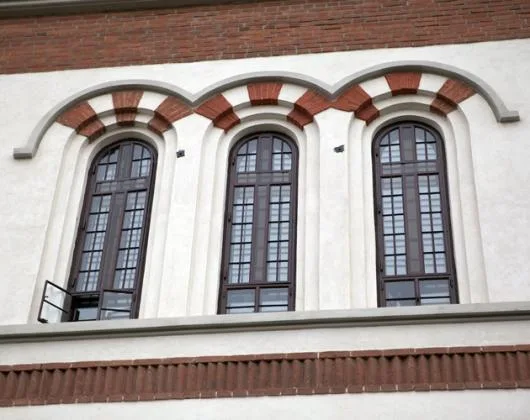 Ferestre si usi din lemn stratificat - Afumati / Ilfov