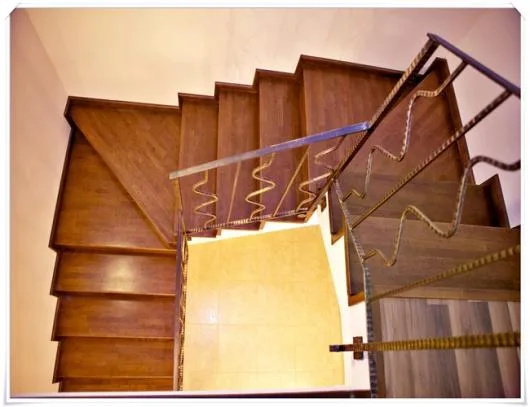 Ferestre si usi din lemn stratificat - Afumati / Ilfov