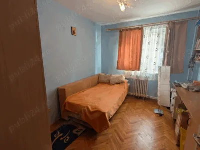 Apartament cu 4 camere decomandate - cartier Mănăștur