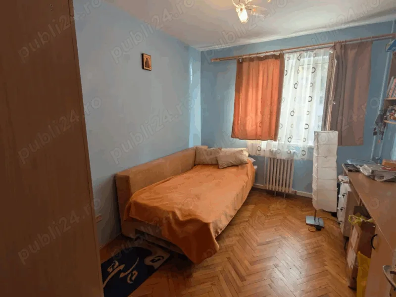 Apartament cu 4 camere decomandate - cartier Mănăștur