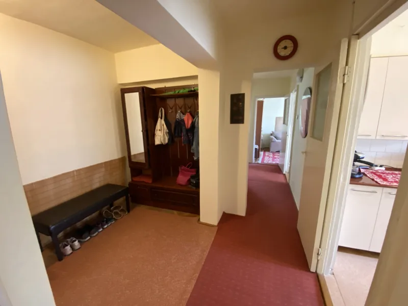 Vand apartament 3 camere in CJ, str Bucuresti, zona Marasti