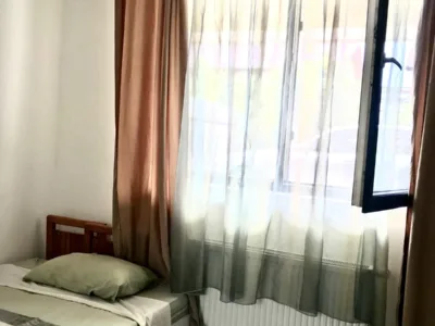 Apartament 3 camere +loc de parcare