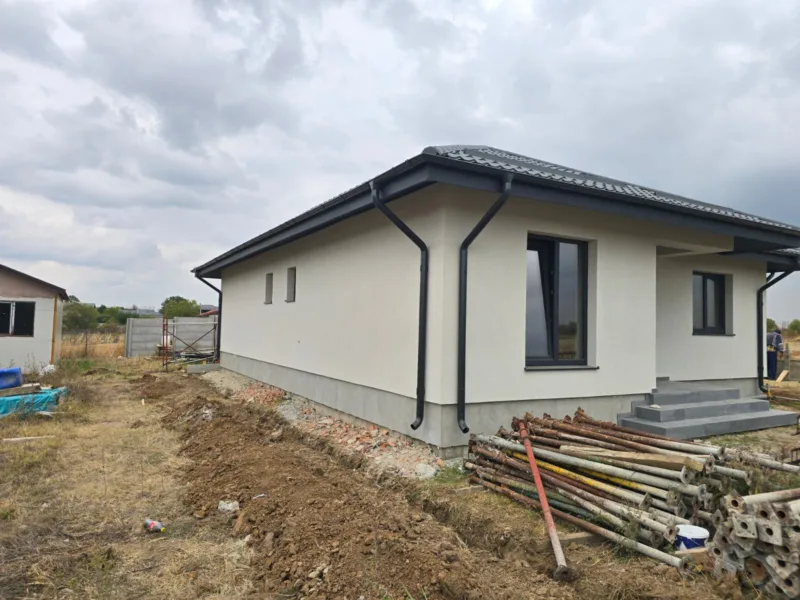 🏠 Casă individuală in Dragomiresti Vale 3 camere 🏘