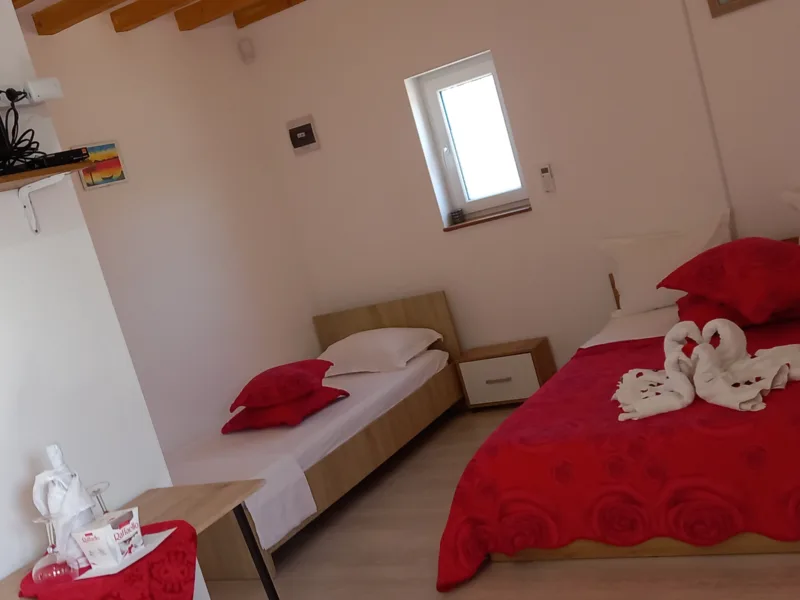 Vila cu piscina si Afacere turistica Profitabila