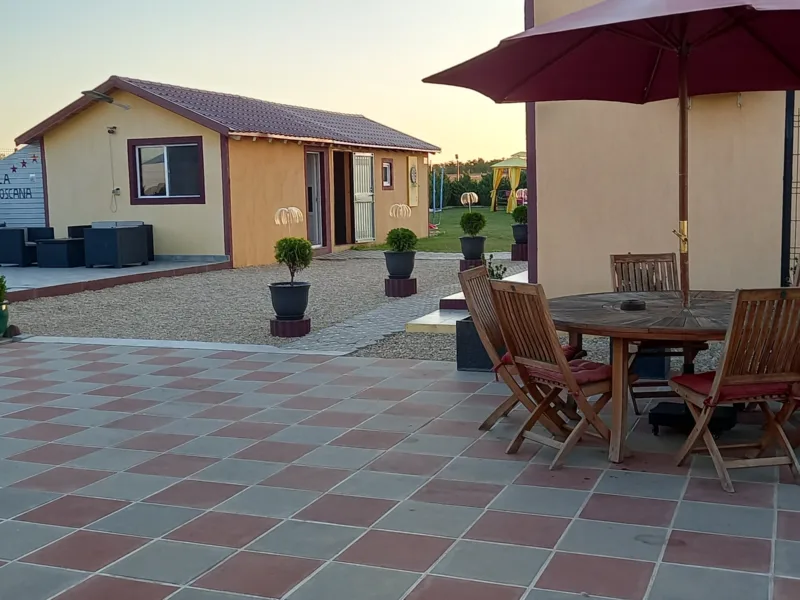 Vila cu piscina si Afacere turistica Profitabila