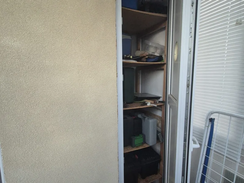 Proprietar Vand apartament 2 camere str. Lacului Floresti cu parcare