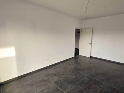 Garsonieră decomandată, 45 mp - bloc nou 2025, Titan