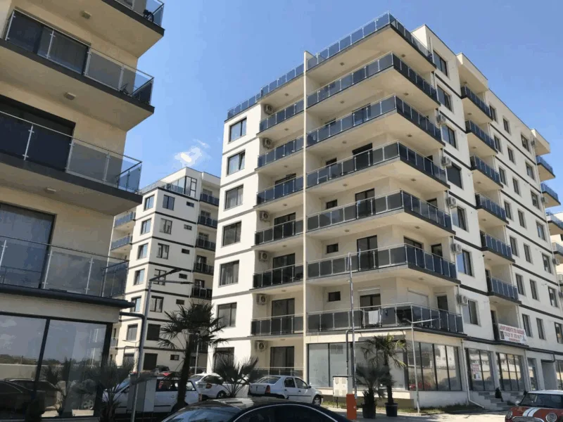 Apartament 2 camere, vedere la mare, 100 metri de plaja