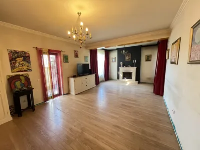 Vand vila Prelungirea Ghencea,curte,parcare-proprietar