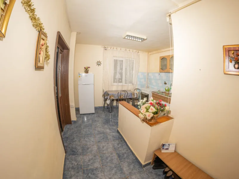 Apartament 3 camere – Șos. Giurgiului, 61 mp, balcon mare –