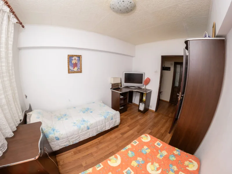 Apartament 3 camere – Șos. Giurgiului, 61 mp, balcon mare –