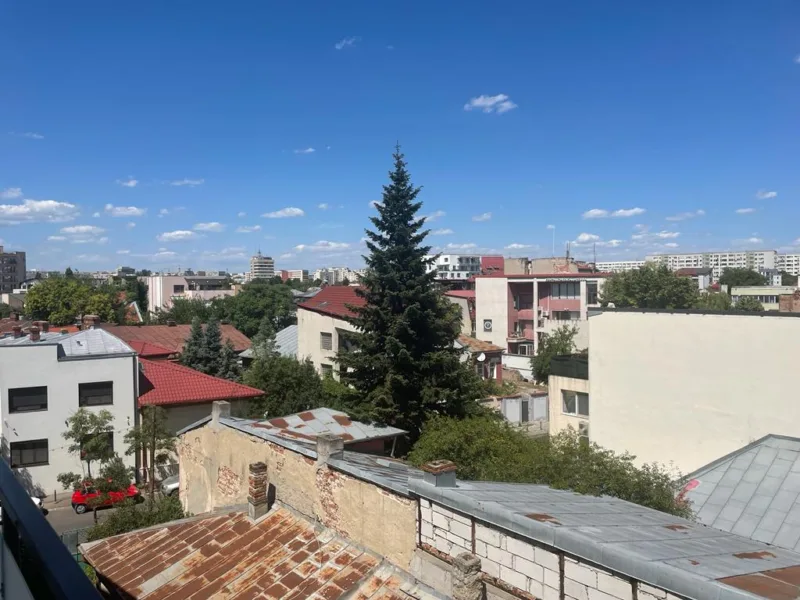 Apartament 3 camere etaj 3 mansardă, bloc nou Str.Țepeș Vodă